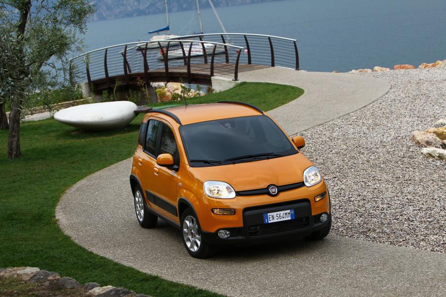  Fiat Panda Trekking 2012 года  (фото 23 из 50)